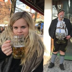 Meet your Posher, Isabelle